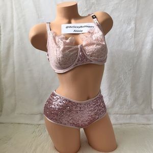 VS Set 32ddd/M, 34DD/M, 34C/S